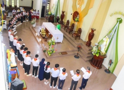Thiếu nhi giáo xứ Chợ Mới khai giảng năm học giáo lý mới 2020-2021