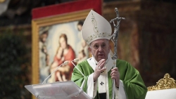 Thánh lễ Ngày thế giới người nghèo: tuân thủ luật lệ thôi thì chưa đủ