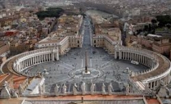 Vatican bắt đầu chiến dịch chích ngừa virus corona.