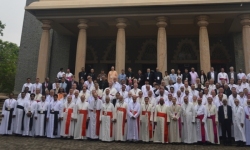 Gia đình Công giáo tại Châu Á: Hội thánh tại gia của người nghèo thi hành sứ vụ thương xót