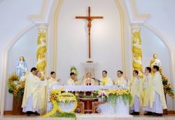 Hội Dòng Khiết Tâm Đức Mẹ Nha Trang Mừng Kỉ Niệm 50 Năm Linh Mục Đức Cha Giuse Võ Đức Minh