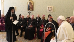 Đức Thánh cha tiếp các giám mục bạn của Phong trào Focolari, Tổ Ấm