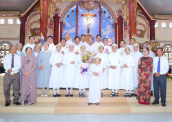 Giáo xứ Quảng Thuận: Thánh Lễ tạ ơn hồng ân vĩnh khấn...