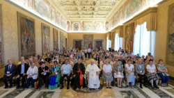 Đức Thánh cha tiếp kiến Hội đồng thế giới các tu hội đời