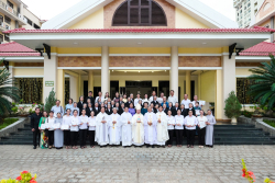 Giáo phận Nha Trang: BAN MỤC VỤ GIA ĐÌNH tổ chức Khóa học “Chăm sóc các gia đình dễ bị tổn thương”.