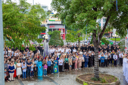 Thánh lễ khai mạc Năm thánh tại nhà thờ Chánh tòa Nha Trang