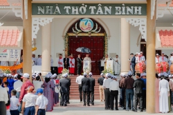 Hình ảnh Thánh lễ khai mạc Năm Thánh thành lập giáo xứ Tân Bình