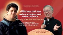 Khai mạc triển lãm "Phép lạ Thánh Thể trên thế giới" - Di sản Thánh Carlo Acutis mở tại Trung tâm Mục vụ Tổng giáo phận Sài Gòn