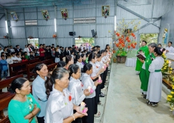 MÙA GẶT THIÊNG LIÊNG TRÊN CÁNH ĐỒNG SUỐI ĐÁ