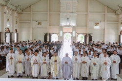 NGÀY CẦU NGUYỆN CHO ƠN THIÊN TRIỆU LINH MỤC VÀ TU SĨ LIÊN GIÁO HẠT VẠN NINH VÀ NINH HÒA TẠI GIÁO XỨ VẠN GIÃ 2026