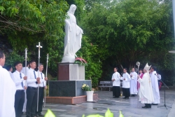 Giáo hạt Phan Rang hành hương Đền Thánh Đức Mẹ Nhân Lành