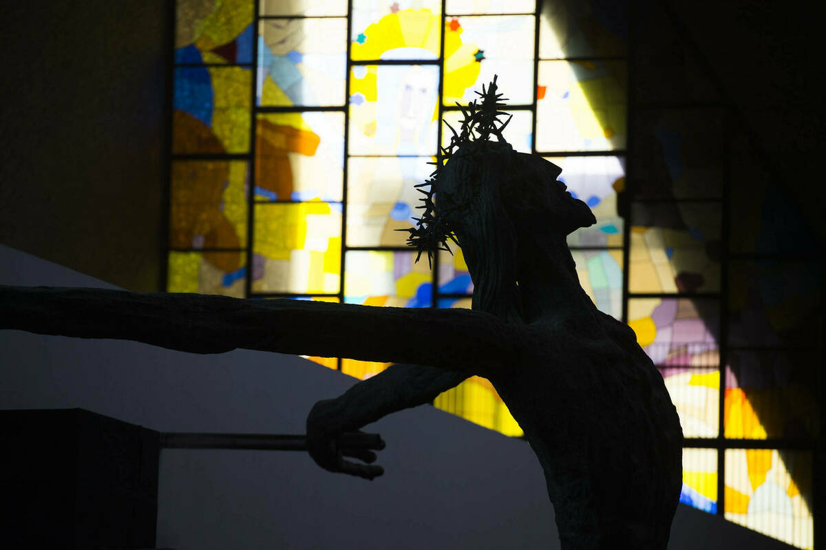 Yêu thương cho đến cùng: Thần học về bệnh suy giảm trí nhớ