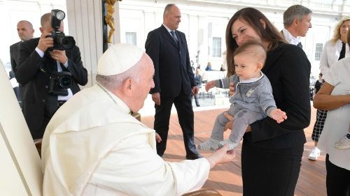 Tiếp kiến chung 28-9-2022 – Giáo lý phân định – Yếu tố cầu nguyện