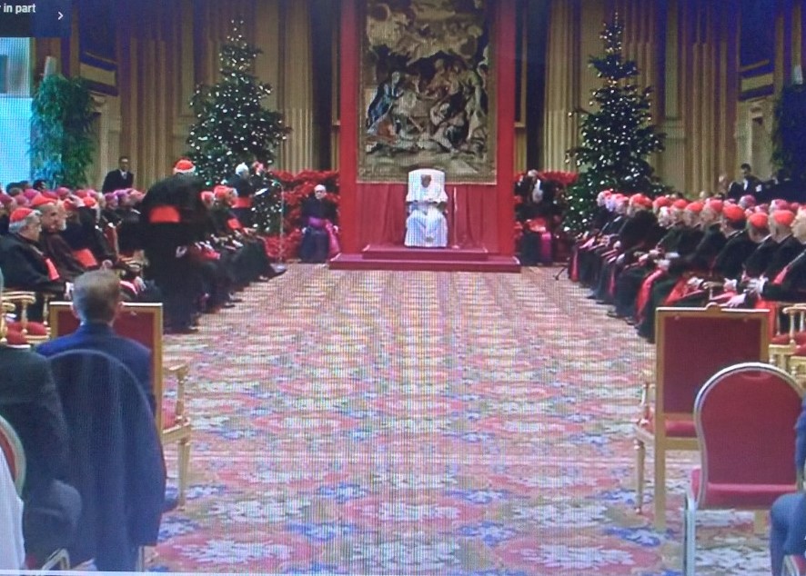 Đức Thánh cha tiếp Giáo triều Roma nhân lễ Giáng sinh và Năm mới