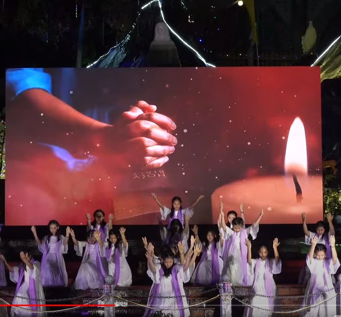 Đêm diễn nguyện mừng Chúa Giáng sinh tại nhà thờ Chánh Tòa Nha Trang