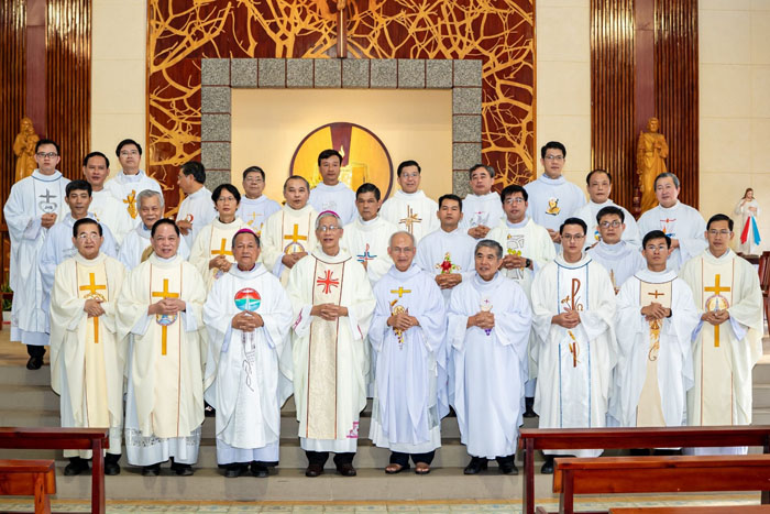 Buổi thường huấn của Ủy ban Giáo dân Giáo tỉnh Huế từ ngày 9-10/5/2024