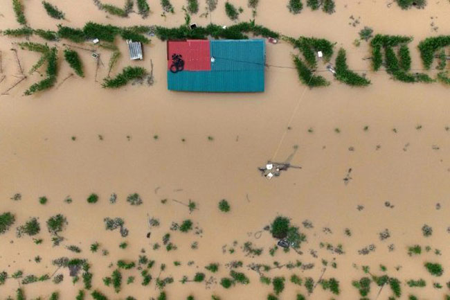 ĐTC Phanxicô đau buồn và liên đới với Việt Nam trong bão Yagi