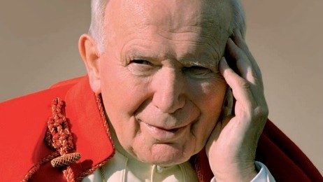 Cầu nguyện bằng kinh Mân Côi với thánh Giáo hoàng Gioan Phaolô II