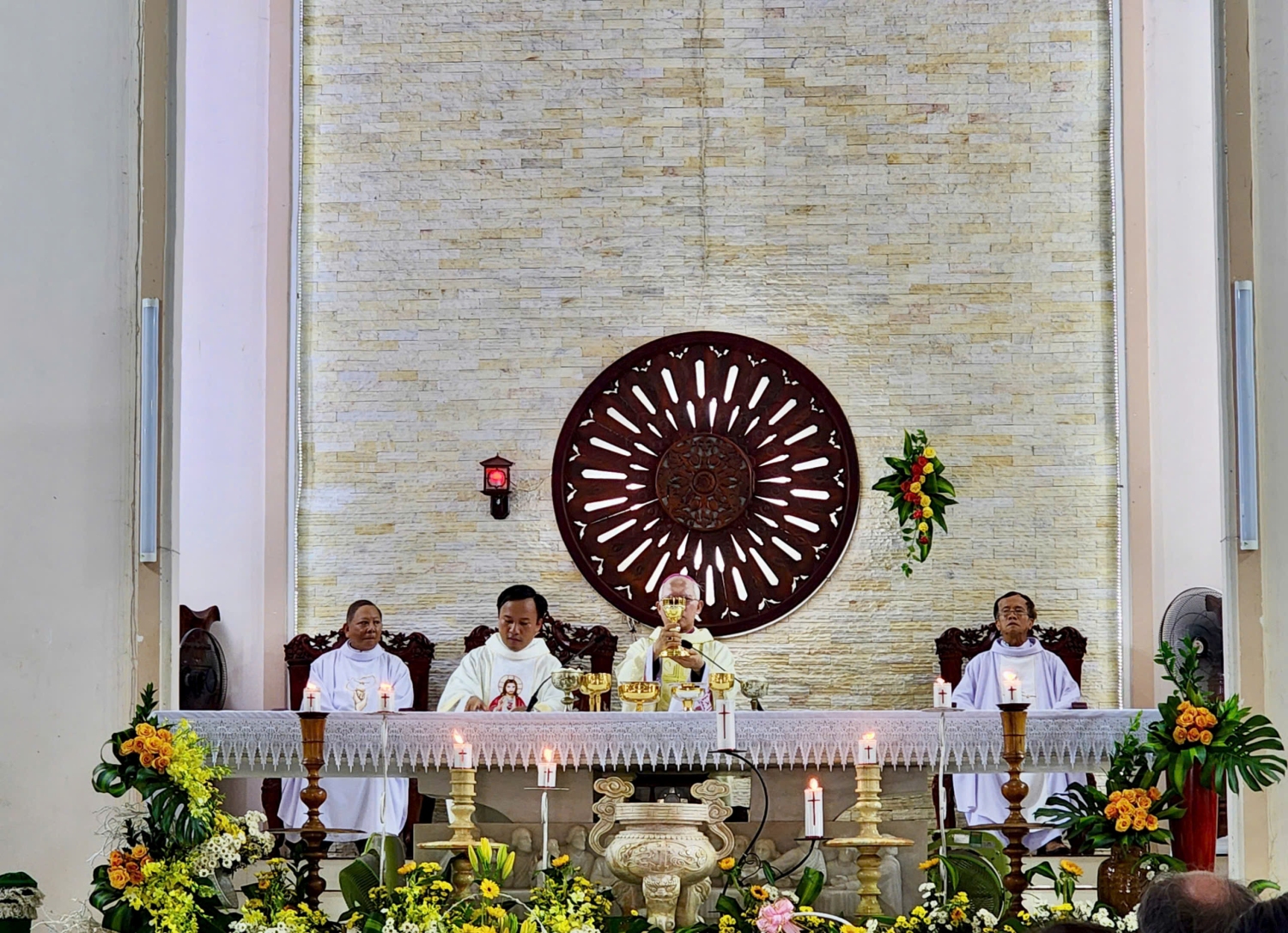 z6639159096135 2235025044265d42ec6a05ce64e058a7