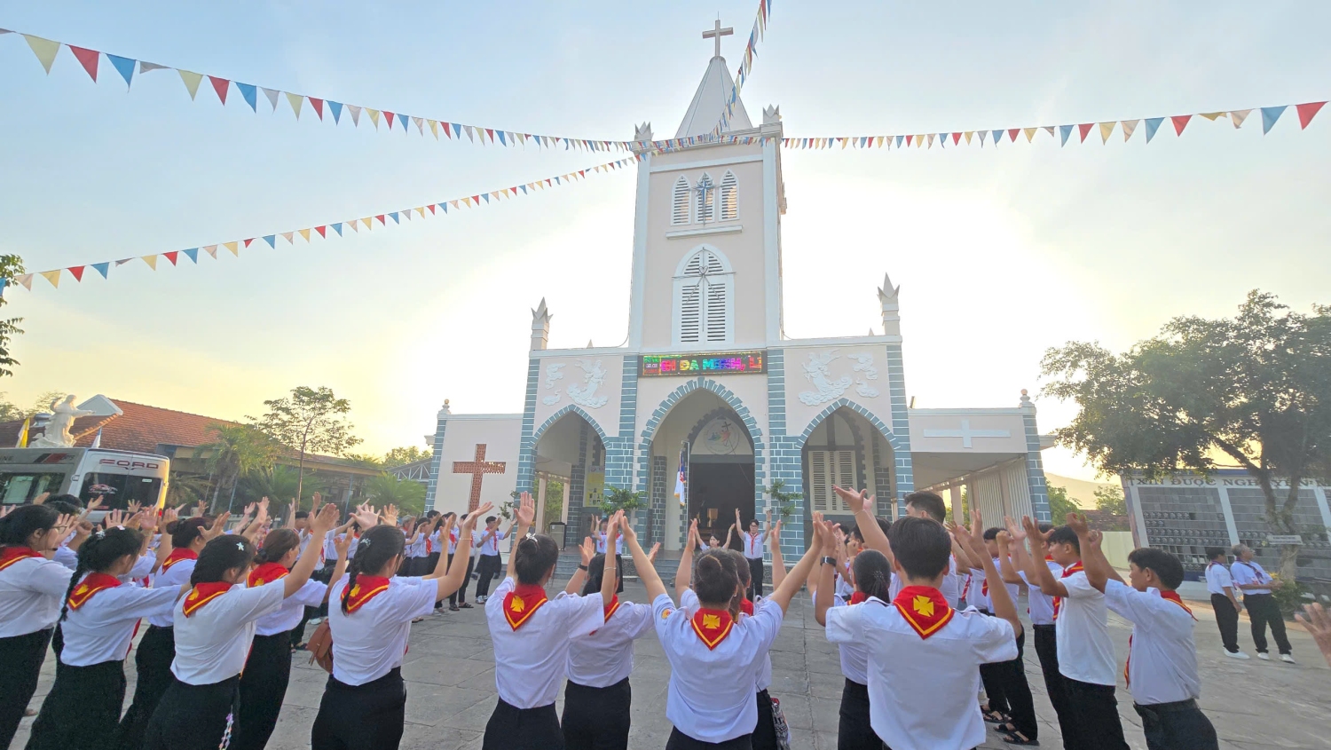 z6891386823214 7b2d15cf84ad656359a461b279c9351b