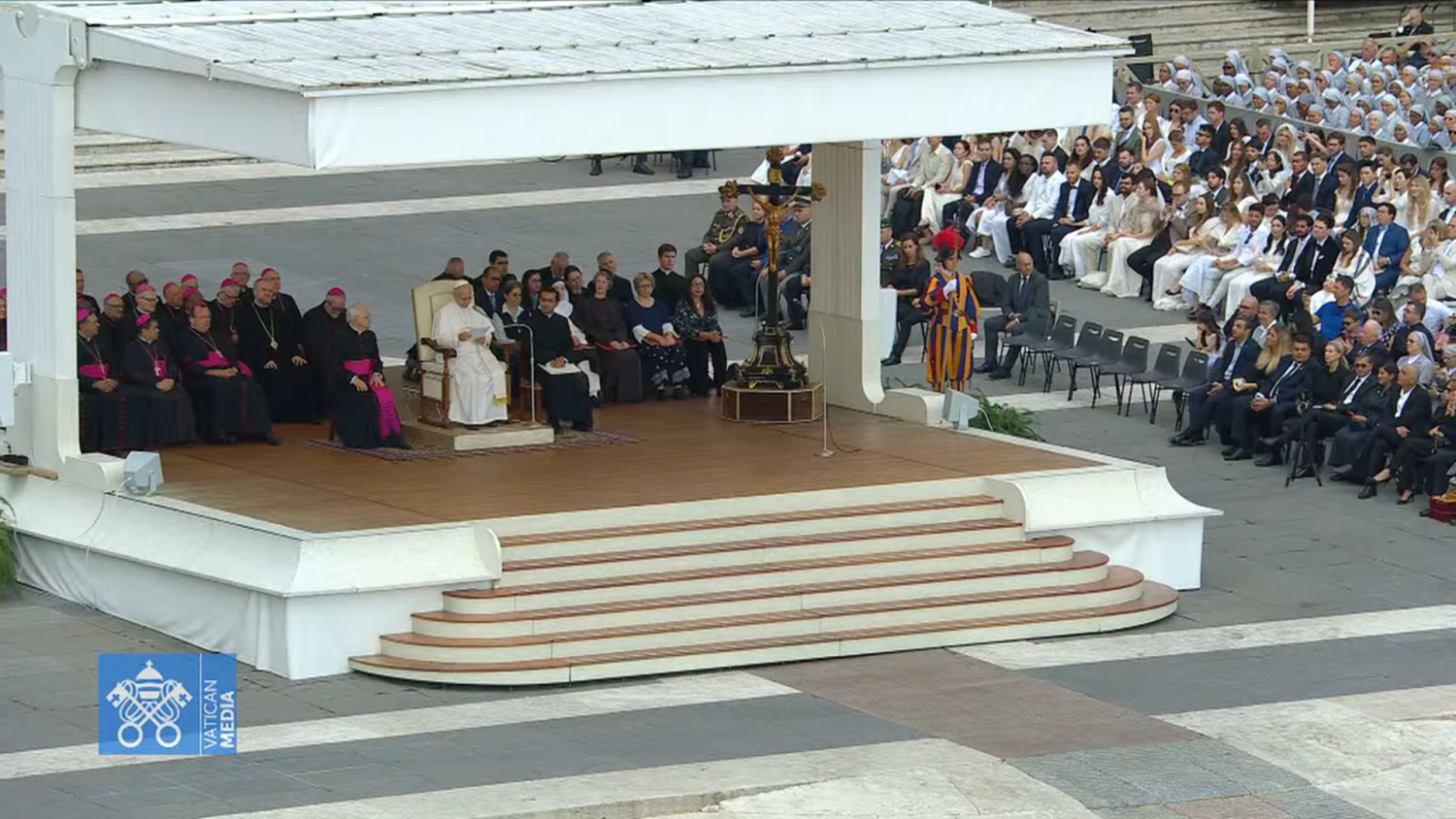 Tiếp kiến chung 24/9: Con Thiên Chúa đã đi sâu vào chốn tối tăm nhất để tìm người cuối cùng