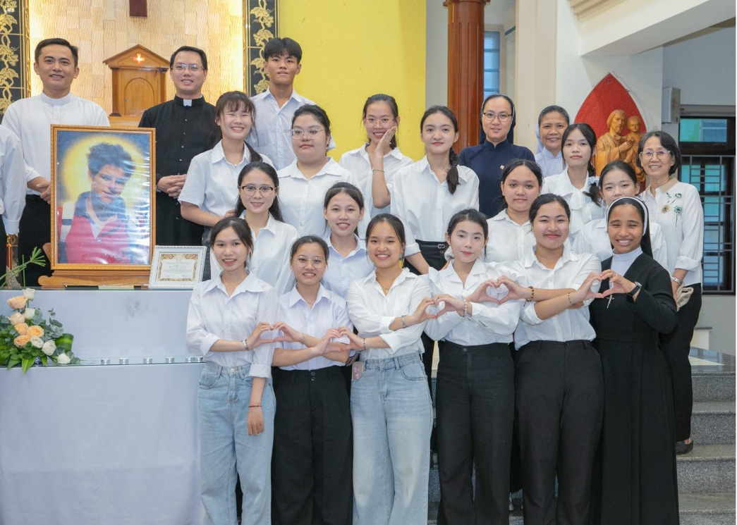 Sinh viên Công giáo Tin Yêu mừng Lễ Bổn mạng và Cung nghinh Thánh tích Thánh Carlo Acutis