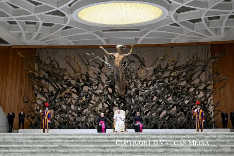 Bài 1: Thiên Chúa nói với con người như nói với những người bạn - CĐ Vatican II
